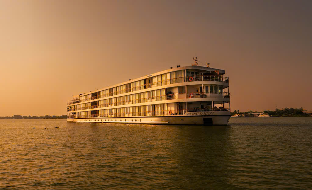 DU THUYỀN 5 SAO VIKING DO CÔNG TY ĐÓNG TÀU VÀ CÔNG NGHIỆP HÀNG HẢI SÀI GÒN (SHIPMARIN) ĐÓNG MỚI